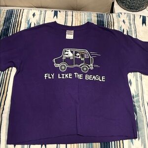 LUX BLK EXCLUSIVE adorable Handpainted FLY LIKE THE BEAGLE Purple Tee Graphic M